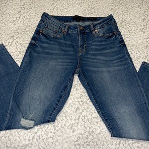 Kendall + Kylie The Ultra Babe Skinny Distressed